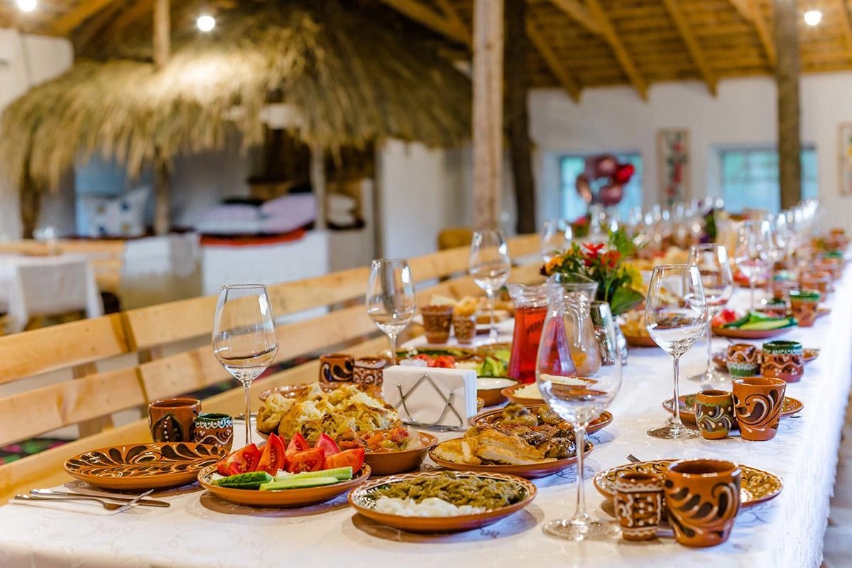 Butuceni Eco Resort Case Study: A multilingual digital menu for international tourists with Oto